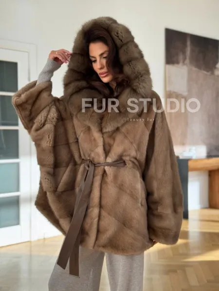 Шуба норковая бежевая с капюшоном - фото 7