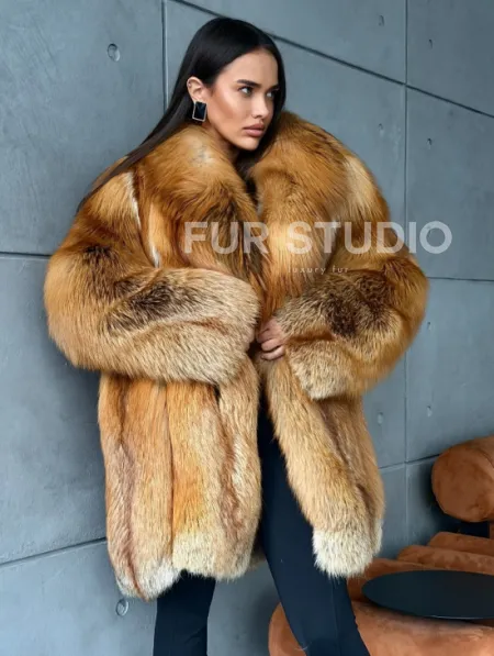 Шуба из натурального меха лисы - фото 0