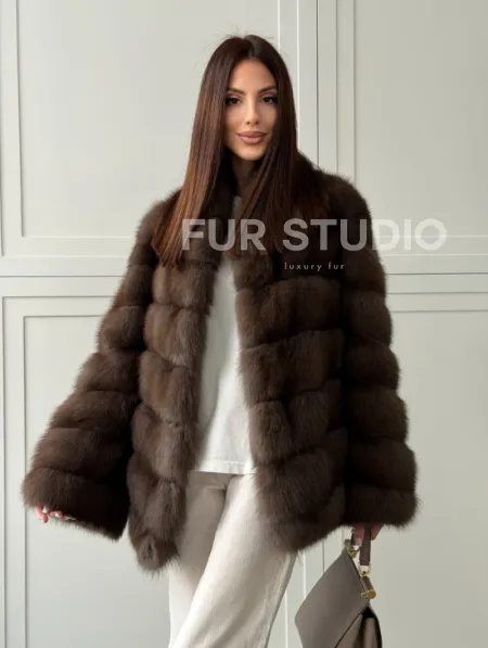 Женская шуба из меха куницы - фото 13