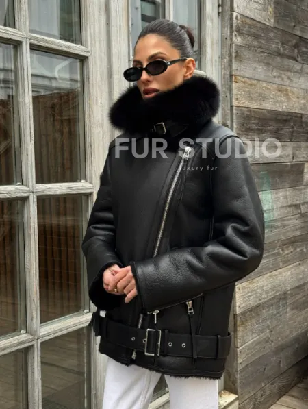 Дубленка из натуральной овчины с мехом песца - фото 8