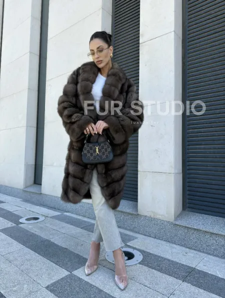 Шуба из меха баргузинского соболя - седина 1, воротник шаль - фото 5