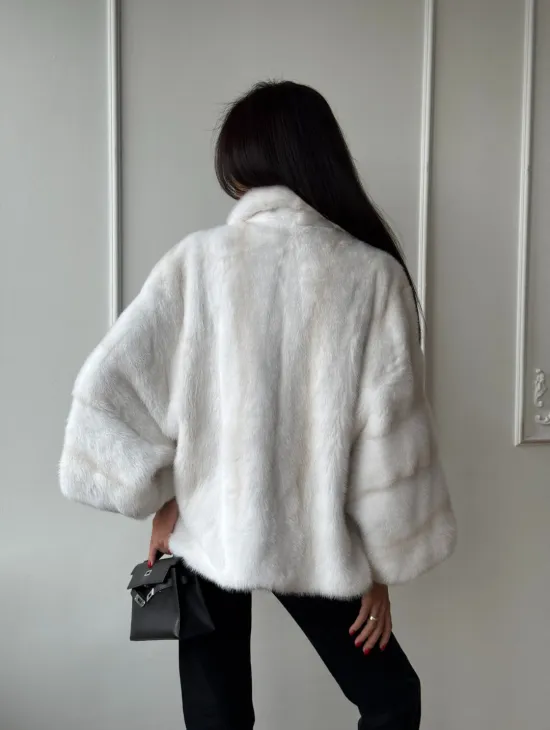 Полушубок из меха норки паломино с рукавом 