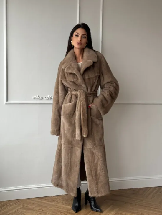 Длинная шуба прямого кроя из меха североамериканской норки с боковыми шлицами - фото 10