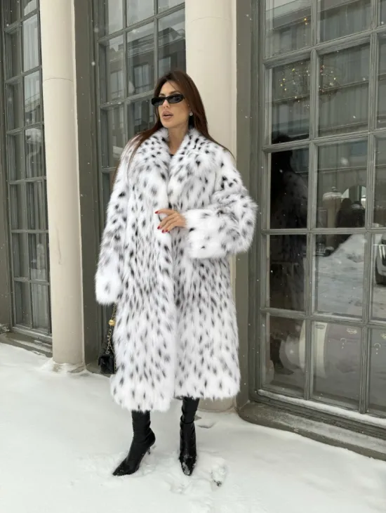 Шуба из меха кристальной лисы под рысь - английский воротник - фото 5