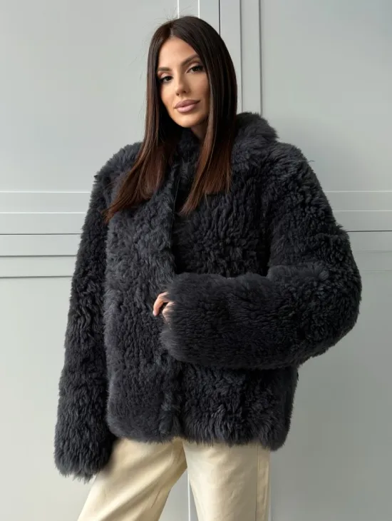 Короткая шуба - дубленка из натуральной овчины,  воротник апаш - фото 0