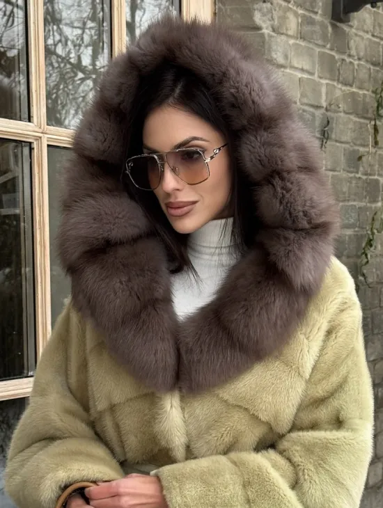 Полушубок норковый автоледи с капюшоном из куницы цвет фисташковый - фото 4