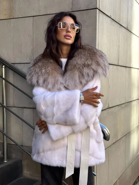 Норковая шуба с мехом рыси - белая - фото 11