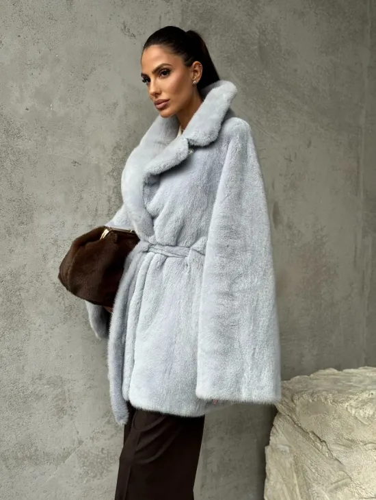 Полушубок из голубой норки - фото 8