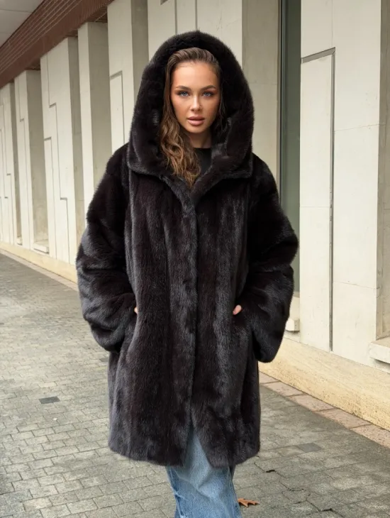 Норковая шуба с капюшоном - фото 11