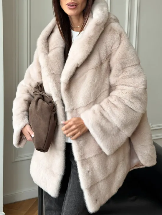 Норковая шуба с капюшоном -  