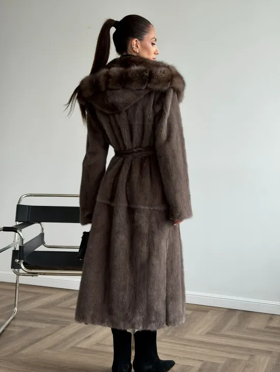 Шуба норковая длинная с капюшоном - фото 10