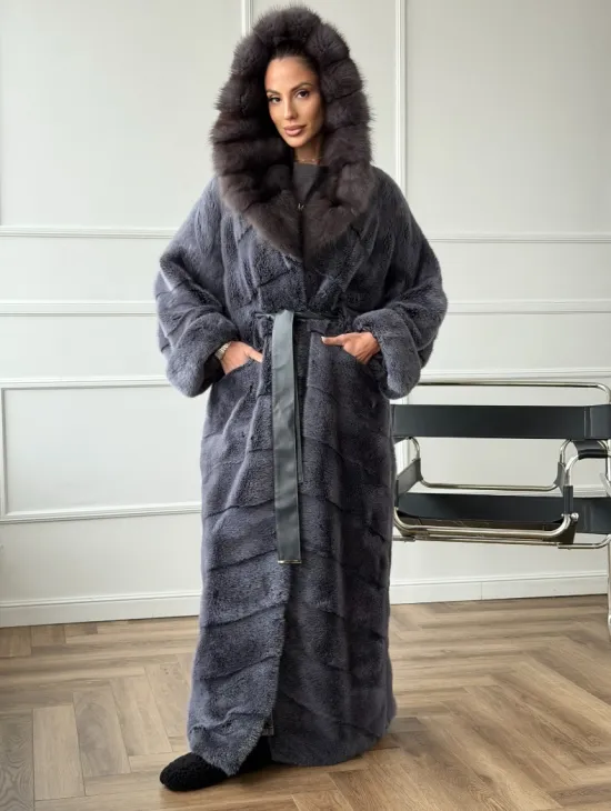 Длинная норковая шуба в пол с капюшоном куница - фото 5