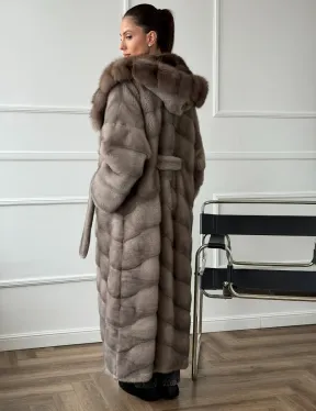 Шуба-кимоно норка в пол с капюшоном куница - фото 4