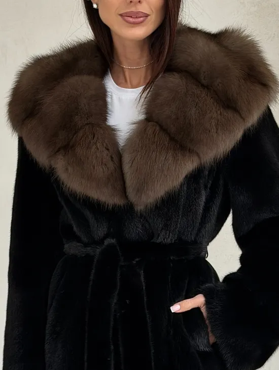 Черная норковая шуба средней длины - капюшон куница - фото 1