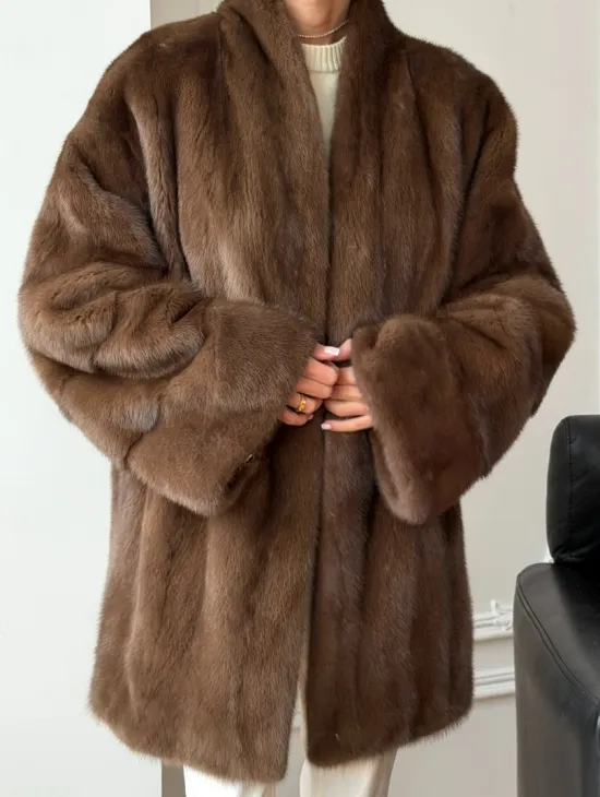 Полушубок из норки - цвет соболь - фото 3