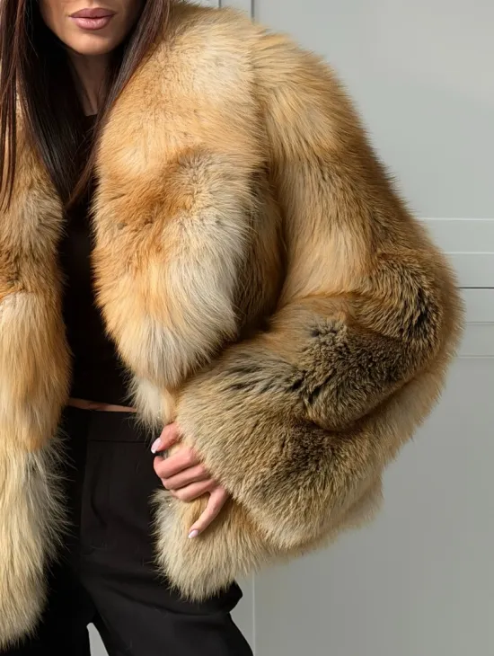 Короткая шубка из лисы Premium Golden Fox - фото 1