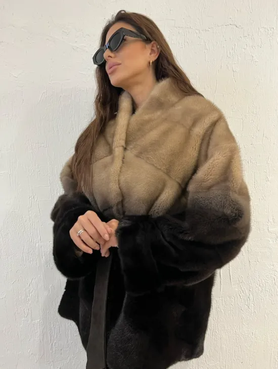Короткая шуба из меха норки - эффект деграде - фото 5