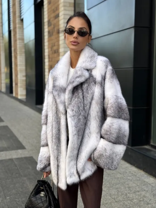 Белая норковая куртка автоледи английский воротник - фото 7